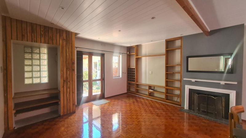 To Let 3 Bedroom Property for Rent in Pinelands Western Cape